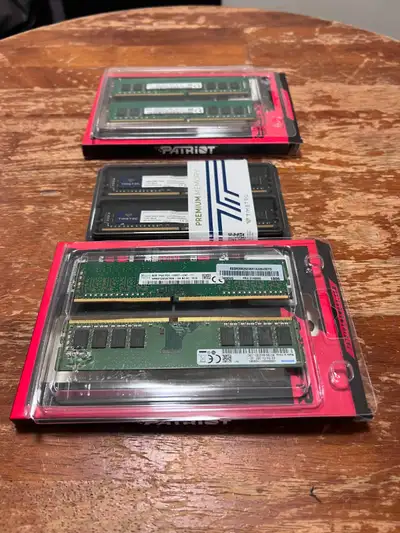 16GB x 2 DDR4 2666 SK Hynix + Timetec RAM Great Condition, View more