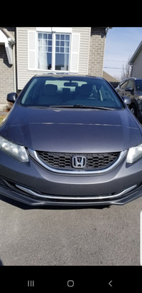 Honda Civic LX 2013 - (négociable)