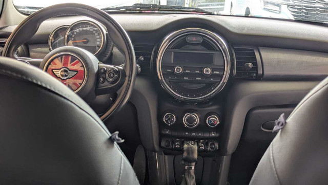 mini cooper in Cars & Trucks in St. Catharines - Image 3