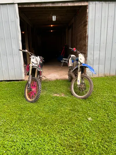 1993Rm125 $1800.00 firm. dirt bikes in working order. (No ownership) Bikes located in Shakespeare Ca...