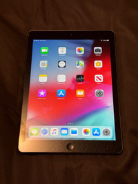 iPad Air 1st Gen 32GB (no accessories)