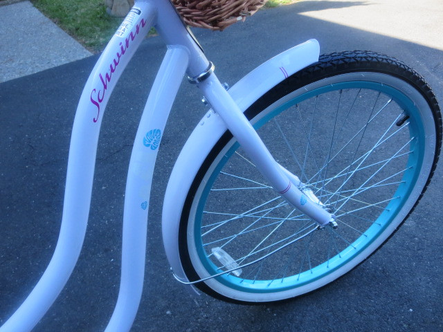 SCHWINN vélo pour femme dans Randonnée, ville et hybrides  à Lévis - Image 3