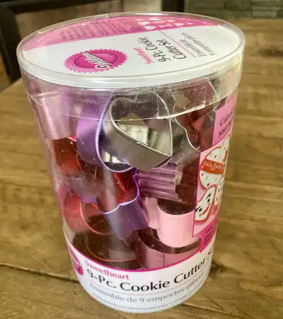 Cookie cutters - 18 pieces sweetheart set, View more