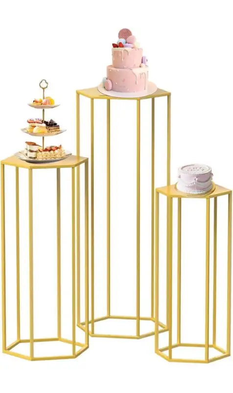 Rent - Gold Plinth, Cake, Flower, Decor Stand For Rent. in Outdoor Décor in Calgary - Image 4