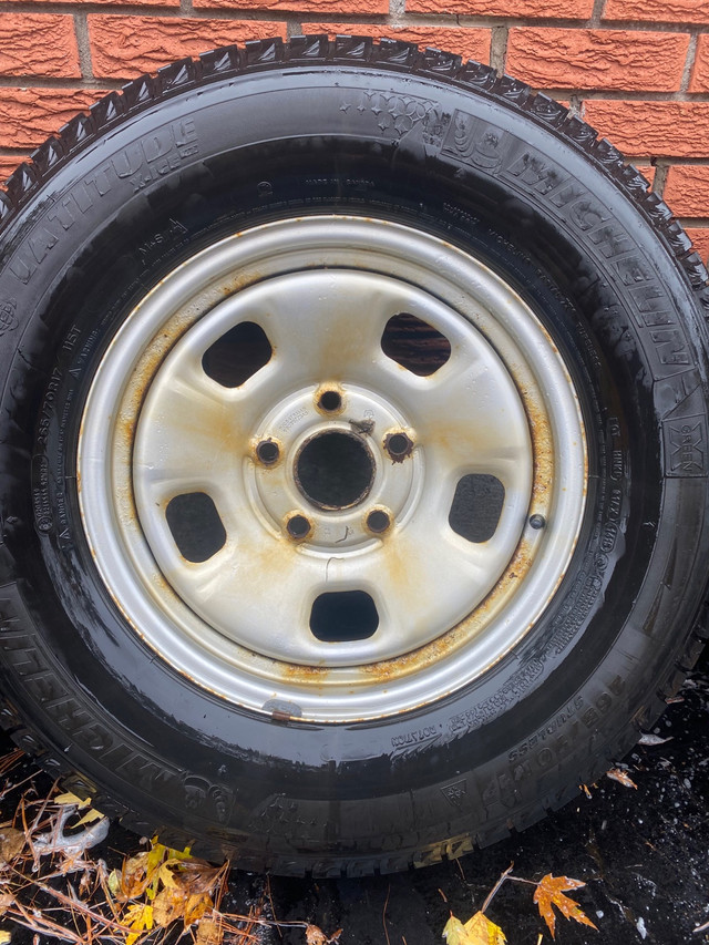 Winter Tires on rims Ram 1500 in Tires & Rims in Petawawa - Image 2