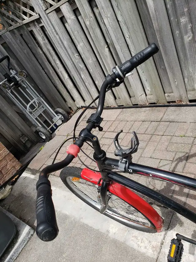 Womens bike 1980-early 1990s  in Road in Markham / York Region - Image 6