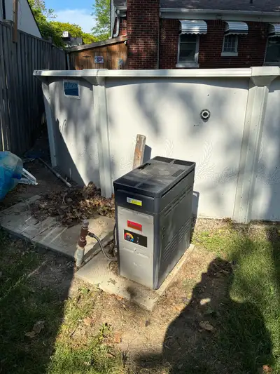 Pool heater $900 this would be it’s 4 season but sold pool they did not want heater worked last year...