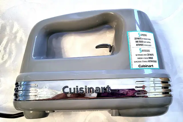 Electric HAND MIXER ▌5 speed ▌ 220 Watts ▌ NEW (Unused)