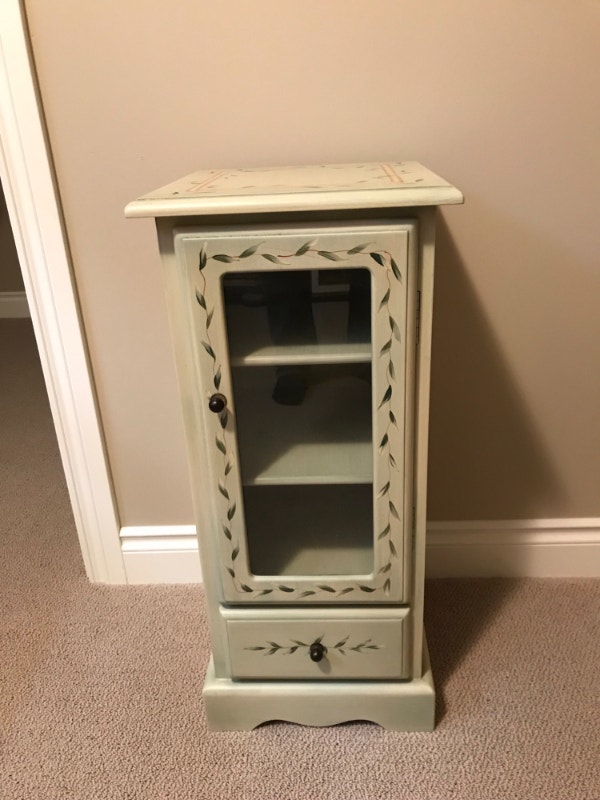 Side / hutch light green Hutches & Display
