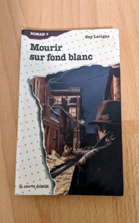 Monitor Sur Fond Blanc  - French Novel 
