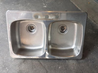 kitchen sink/ counter tops