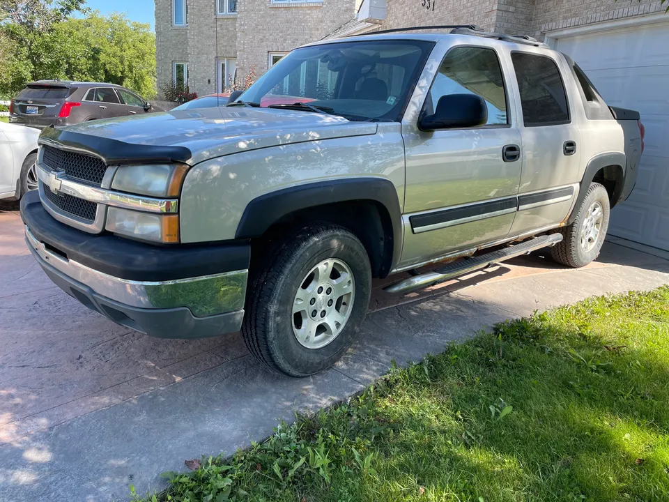 2004 Chevy Avalanche 1500 LS