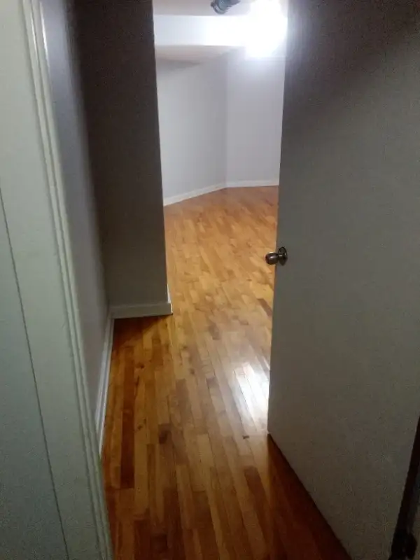 Looking for Roommate for May 1st...Centretown..Long term in Room Rentals & Roommates in Ottawa - Image 3