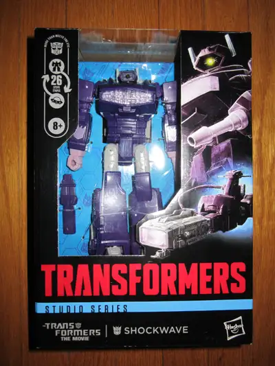 Shockwave Transformers The Move 1986 Studio Series Voyager, View more