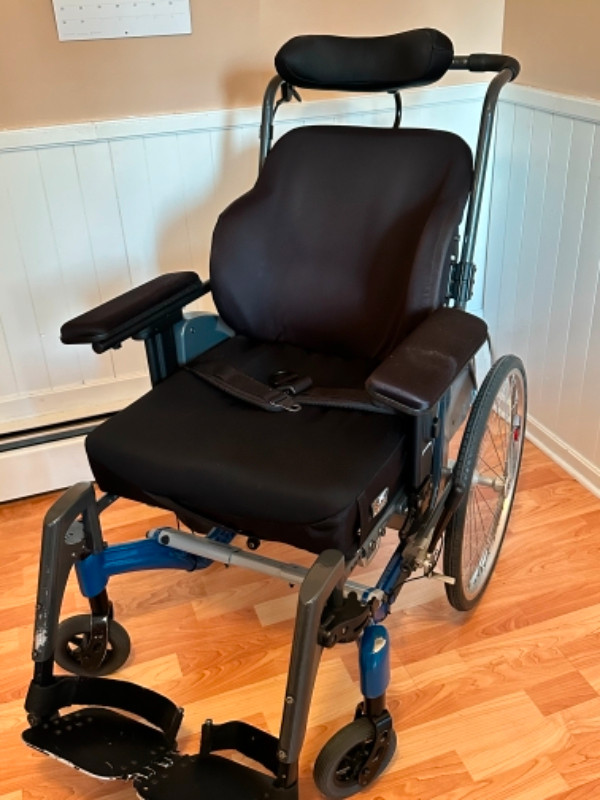 Fuse T50 Mobility Chair $1600  (obo) in Health & Special Needs in Saint John
