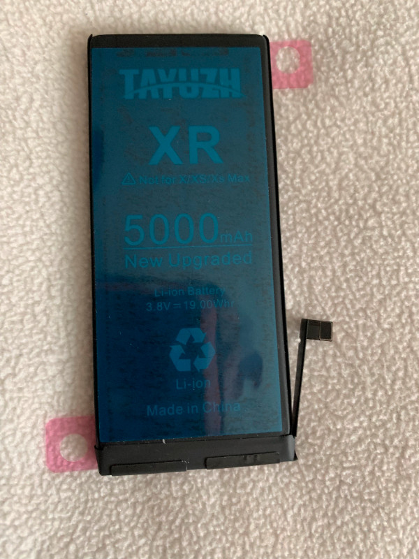 iPhone XR Battery and Replacement Kit in Cell Phones in Saskatoon