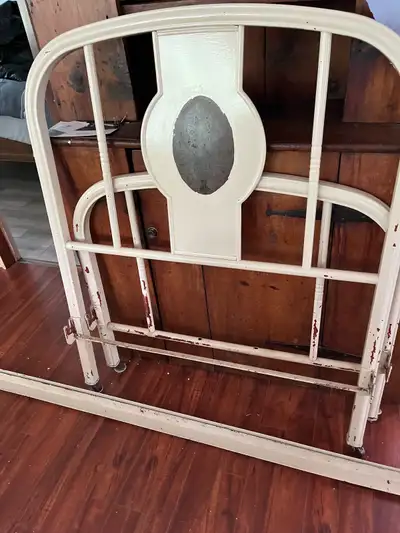 lit simple antique , View more