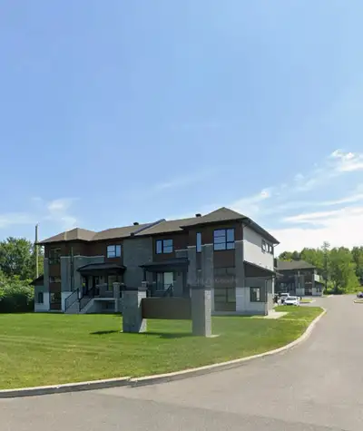5 1/2 for rent in Prevost