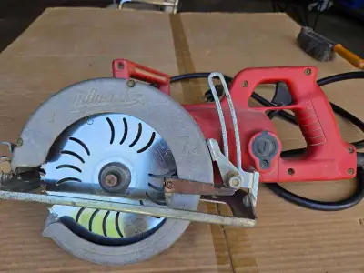 Milwaukee circular saw , View more