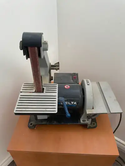 Delta shop master Disc sander 1 inch belt 5” disc., View more