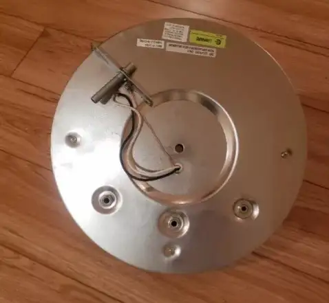 CEILING LIGHT FIXTURE in Indoor Lighting & Fans in Oakville / Halton Region - Image 3