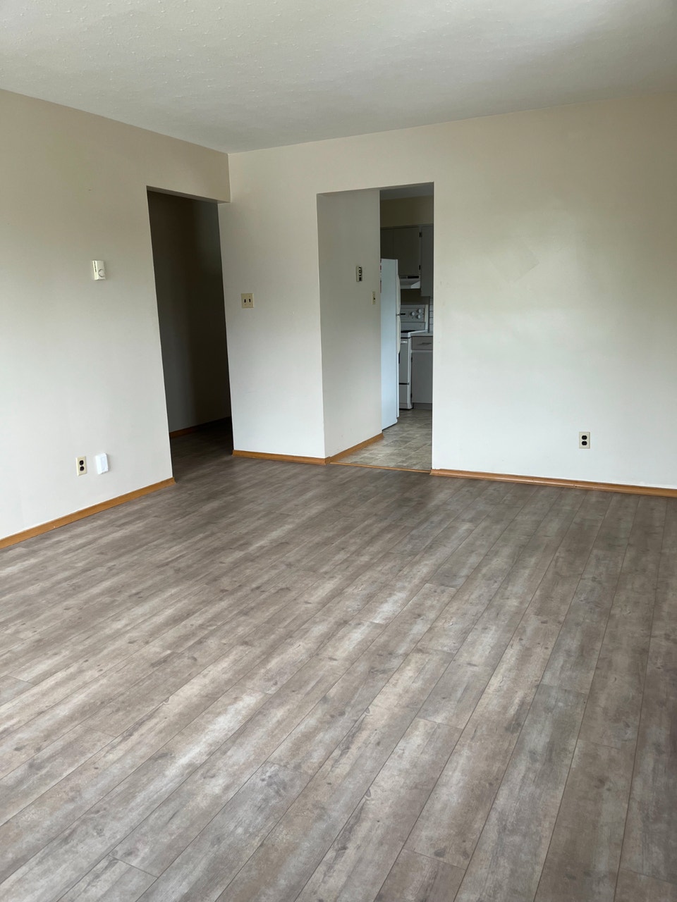 Apartment for rent: 2 Bedroom utilities included in Quinte West 4