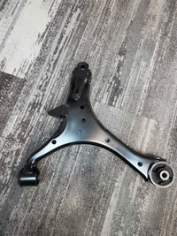 Honda Element EX & LX Front Lower Control Arms
