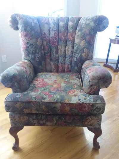 GRANDFATHER CHAIR, very comfortable, $200