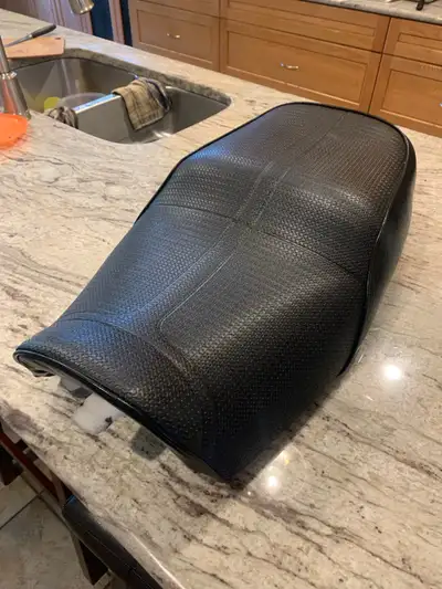 Kawasaki OEM seat.. in very good condition off my 2005 ZRX1200R.. Yes been shaved a slight amount fo...