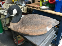 VINTAGE LARGE GOOSE DECOY MADE IN ITALY HEAD MOVEABLE