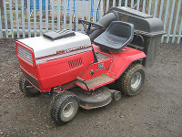 WANTED OLD MOWERS & RIDE ONS ETC 