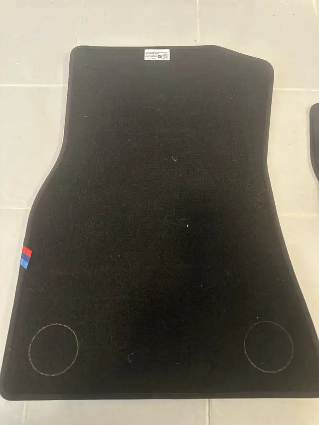 BMW M Series Brand New Full Set Floor Mats X5/X6 in Other Parts & Accessories in Ottawa - Image 4