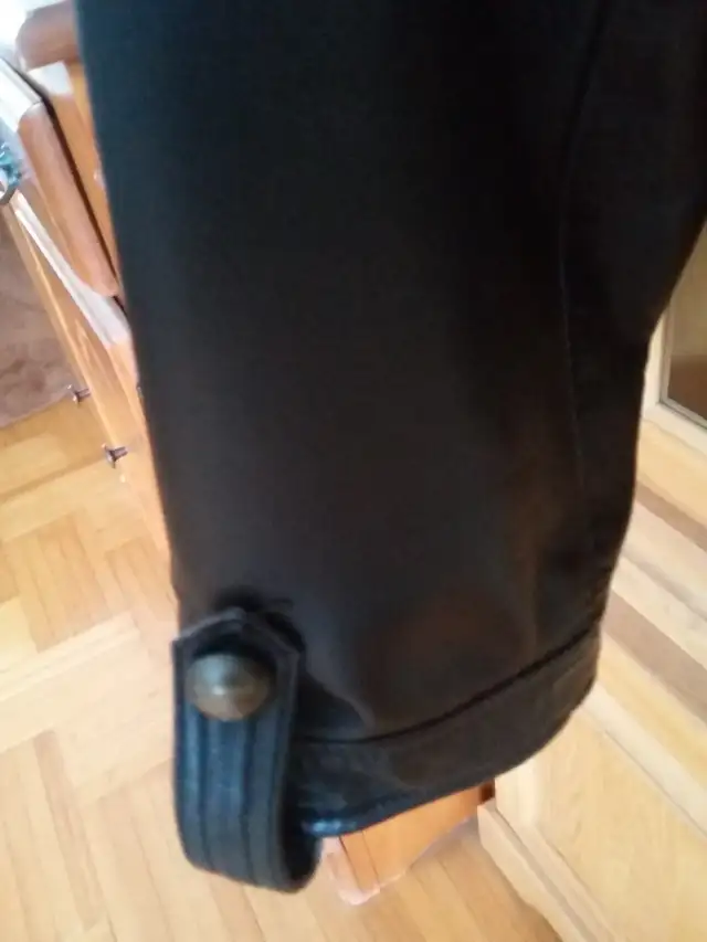AUBAINE!!! Manteau de printemps en CUIR brun pour femmes (Large) in Women's - Tops & Outerwear in Sherbrooke - Image 4