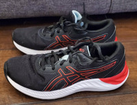 Asics Gel-Excite 8 Size 5.5