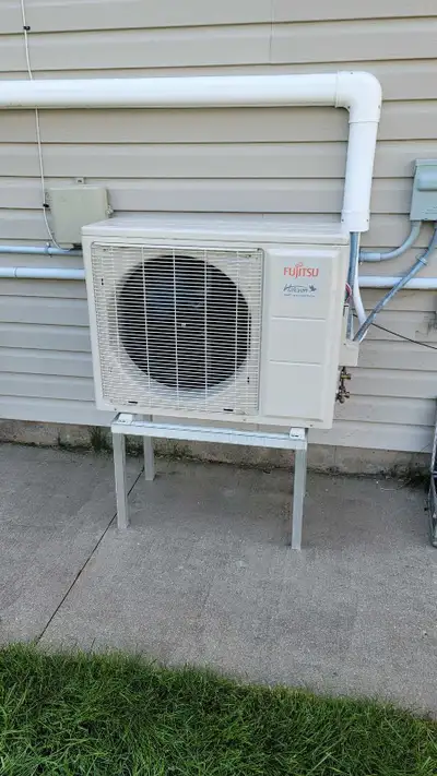 Heat pump company is looking for an apprentice or a helper who is a handyman and has experience work...