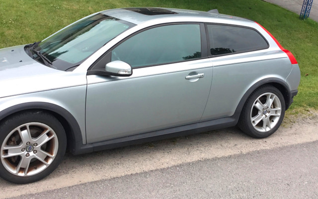 Volvo 2007 C30 T in Cars & Trucks in Kingston