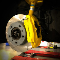Mobile mechanic Brake parts and installation 