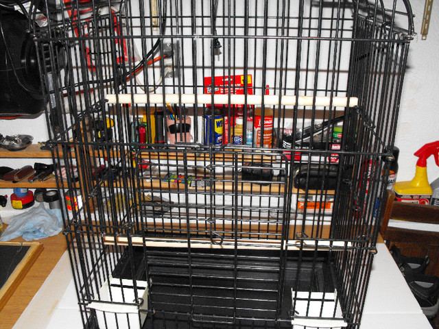 bird cage in Accessories in Kitchener / Waterloo - Image 4