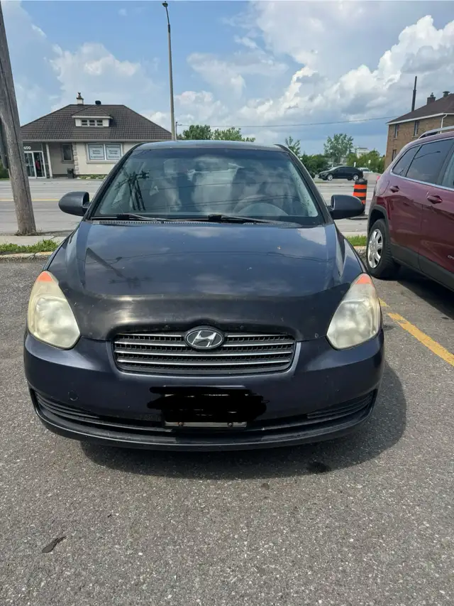 2008  Hyundai Accent in Cars & Trucks in Ottawa - Image 2