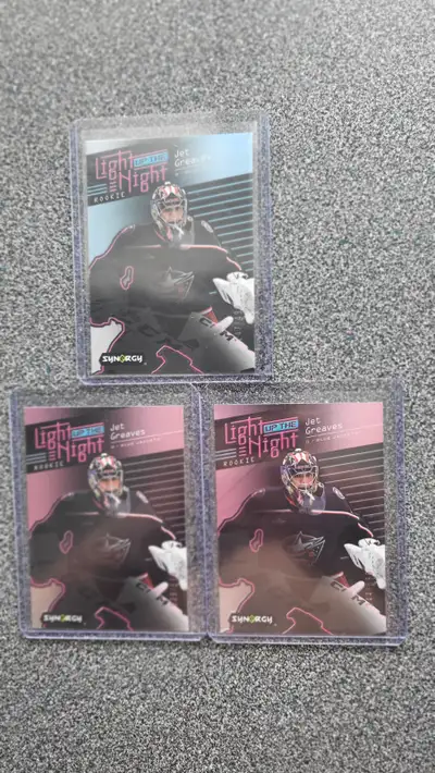 Columbus Blue Jackets Jet Greaves 3 Carte Hockey Card, View more