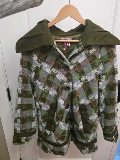 Buffalo David Bitton Womens Jacket Size Medium Wool, polyester lined. Snap chat can make the neck lo...
