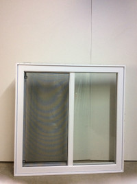 10034CP Fenêtre Coulissante PVC Blanc 2 sect 1 ouvr 46 x 46