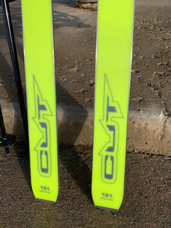 Skis de piste paraboliques *** 191 cm *** Fixations Marker dans Ski  à Sherbrooke - Image 4