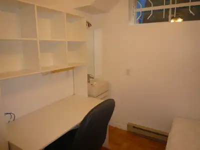 Longueuil Chambre pour ÉTUDIANT ou Stagiaire Universitaire