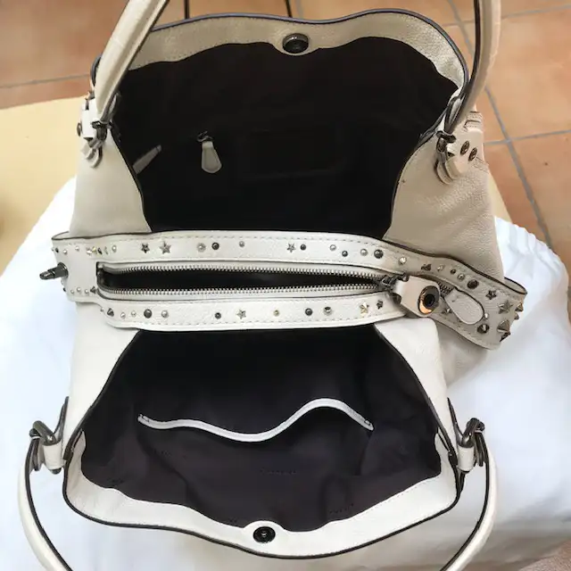 COACH Edie shoulder bag 31 / Sac à main COACH in Women's - Bags & Wallets in City of Montréal - Image 4