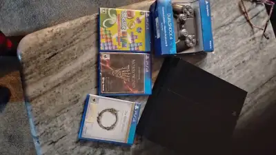 PLAYSTATION PS4  FOR TRADE, View more