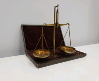 Antique scale/ vintage scale/ old scale/ Chemists brass scale