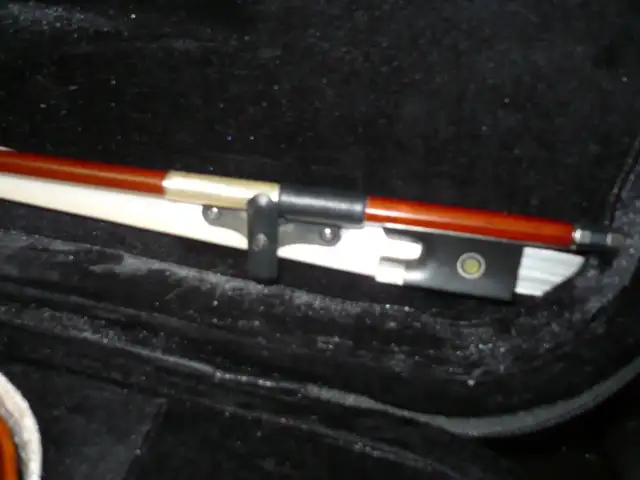 red violin 4/4 beauty+ powerful in String in Mississauga / Peel Region - Image 5