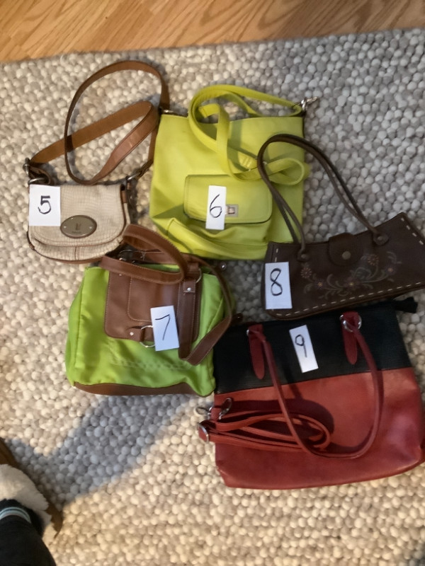 VARIETY OF PURSES in Women's - Bags & Wallets in Charlottetown