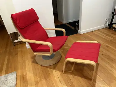 Wonderful red cover to this birch IKEA poang chair that turns. Very sturdy compared to the newer mod...